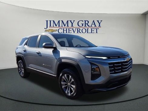 New 2026 Chevrolet Equinox LT w/ Convenience Package II image 1