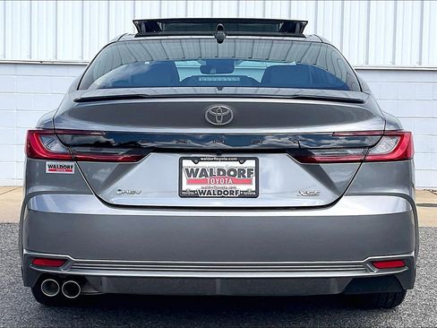 Used 2026 Toyota Camry XSE FWD image 5