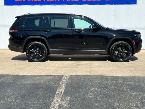 Used 2024 Jeep Grand Cherokee L Altitude image 49