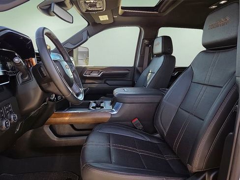 Certified 2024 Chevrolet Silverado 3500 High Country image 16