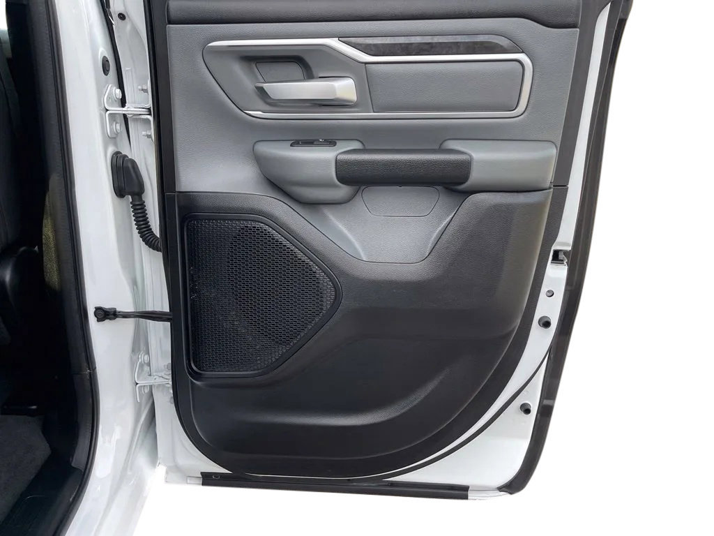 Used 2023 RAM 1500 Big Horn AWD/4WD image 25
