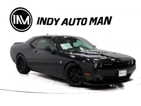 Used 2018 Dodge Challenger R/T Scat Pack image 2