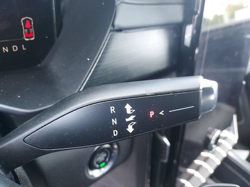 Used 2025 GMC Acadia AT4 w/ LPO, Floor Liner Package AWD/4WD image 26
