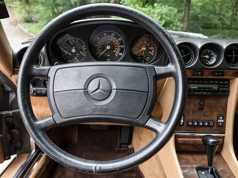 Used 1987 Mercedes-Benz 560 SL image 30