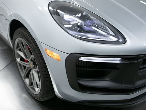New 2026 Porsche Macan GTS AWD/4WD image 12
