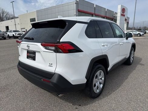 Used 2025 Toyota RAV4 LE image 11