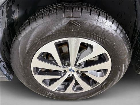 Used 2020 Subaru Outback Premium w/ Popular Package #1 AWD/4WD image 13