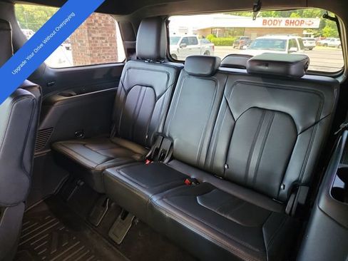 Used 2020 Ford Expedition Limited w/ Equipment Group 301A RWD image 23