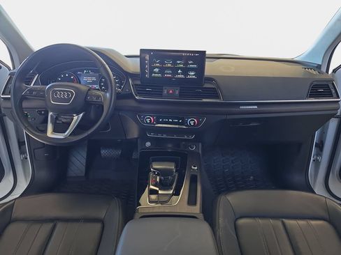 Used 2023 Audi Q5 2.0T Premium w/ Convenience Package AWD/4WD image 10