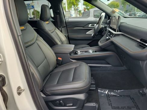 Used 2026 Ford Explorer Tremor w/ Tremor Ultimate Package AWD/4WD image 19