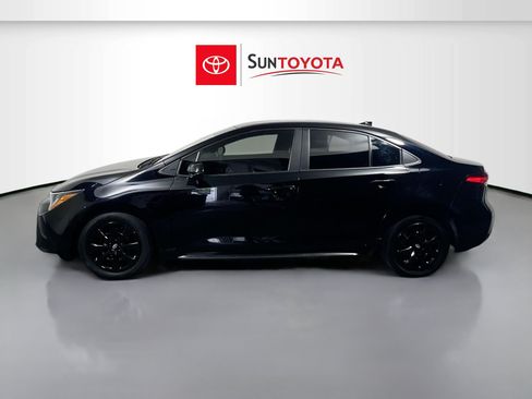 Used 2024 Toyota Corolla LE FWD image 7