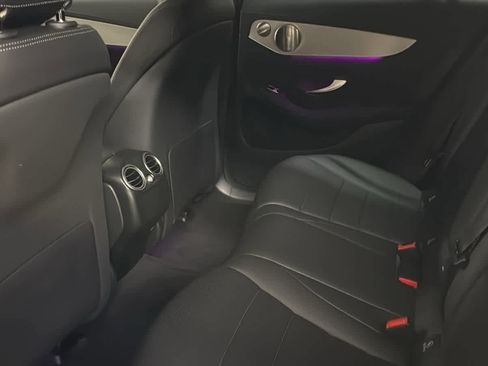 Used 2023 Mercedes-Benz GLC 300 4MATIC Coupe image 31