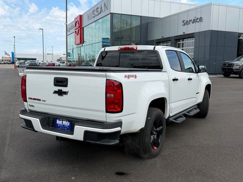 Used 2017 Chevrolet Colorado LT w/ Redline Special Edition image 4
