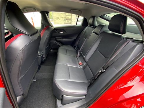 New 2026 Toyota Prius Plug-In Hybrid FWD image 13