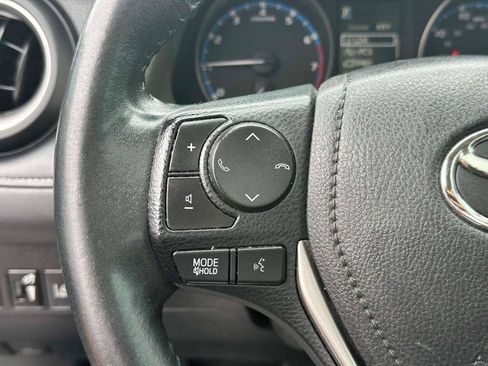 Used 2017 Toyota RAV4 XLE FWD image 20