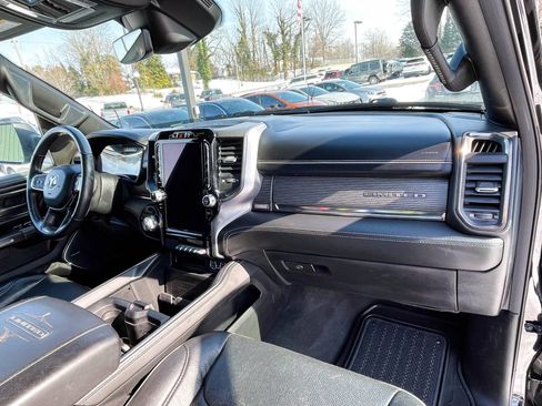 Used 2020 RAM 1500 Limited image 10
