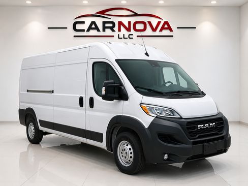 Used 2025 RAM ProMaster 2500 w/ Convenience Group FWD image 1