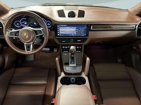 Certified 2023 Porsche Cayenne Platinum Edition AWD/4WD image 15