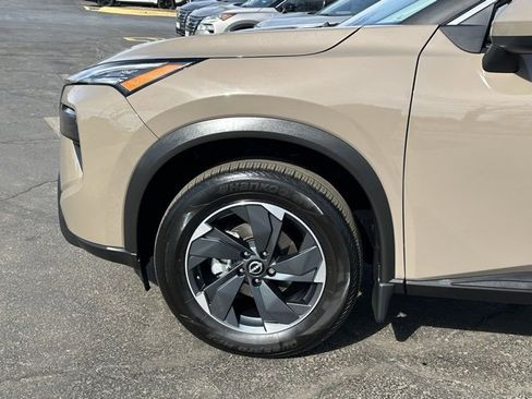 Certified 2024 Nissan Rogue SV w/ SV Premium Package image 7