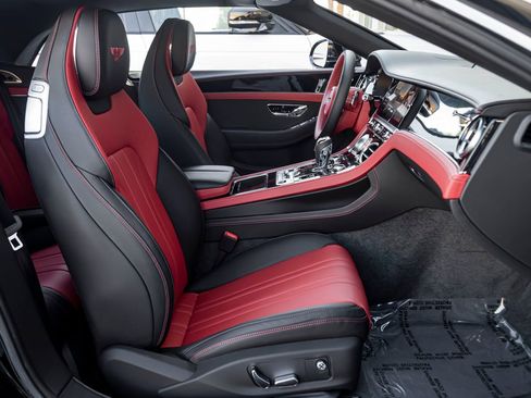 Certified 2023 Bentley Continental GT V8 AWD/4WD image 2