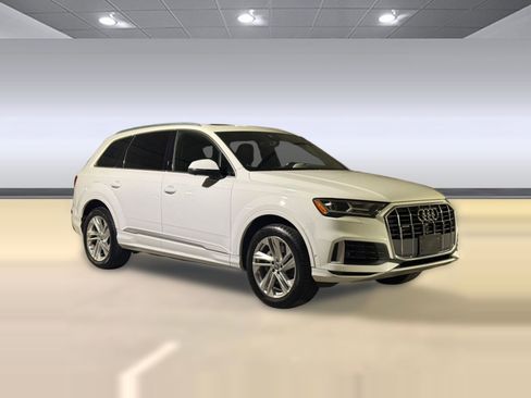 Used 2020 Audi Q7 3.0T Premium Plus image 7