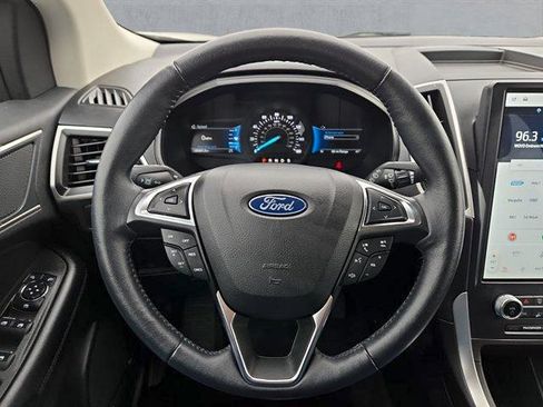 Certified 2023 Ford Edge SEL w/ Convenience Package AWD/4WD image 13