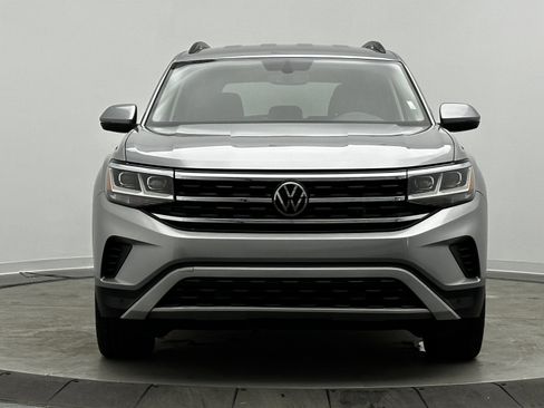 Used 2021 Volkswagen Atlas SE image 2