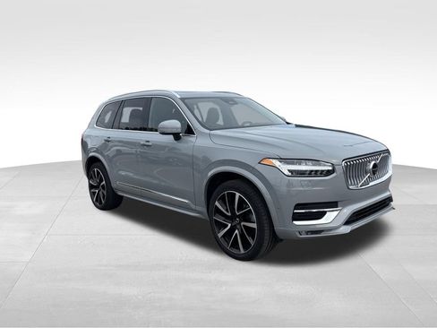 Certified 2024 Volvo XC90 B6 Plus AWD/4WD image 38