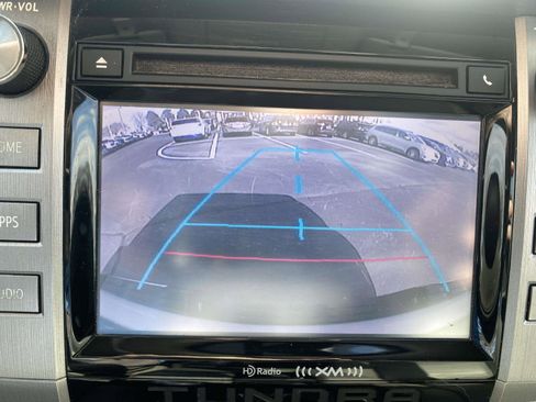 Used 2015 Toyota Tundra Limited w/ Limited Premium Package image 25