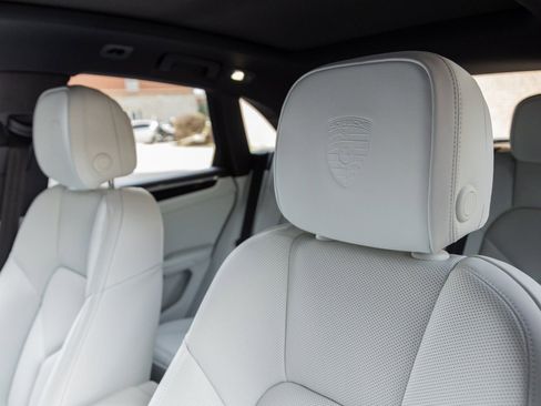 New 2026 Porsche Macan S AWD/4WD image 23