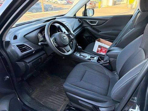 Used 2019 Subaru Forester w/ Alloy Wheel Package AWD/4WD image 4