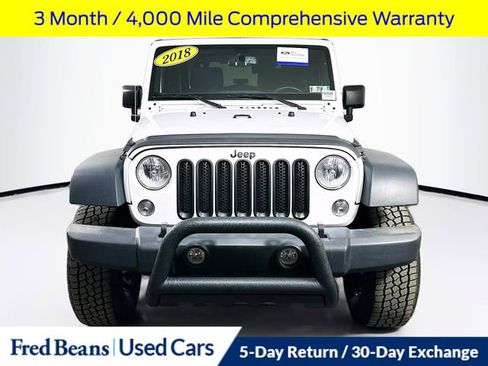 Used 2018 Jeep Wrangler Sport AWD/4WD image 2