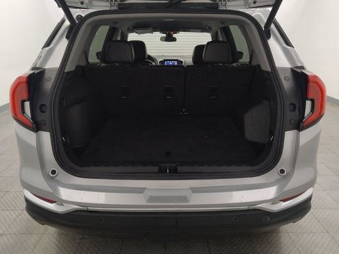 Used 2022 GMC Terrain SLT w/ LPO, Cargo Package AWD/4WD image 29