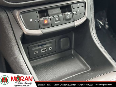 Used 2024 GMC Terrain AT4 w/ LPO, Floor Liner Package AWD/4WD image 30