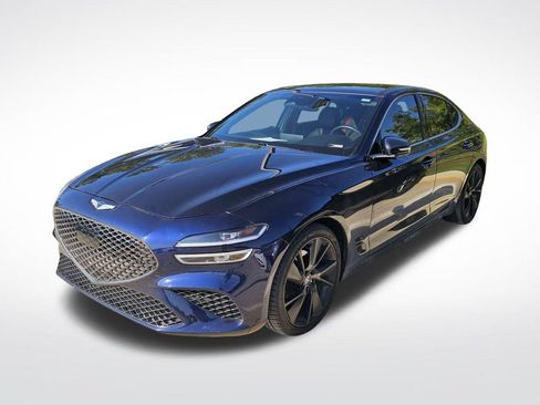 Used 2023 Genesis G70 2.0T w/ Sport Prestige Package RWD image 7