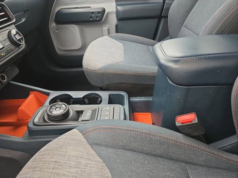 Certified 2022 Ford Maverick XLT w/ XLT Luxury Package image 22