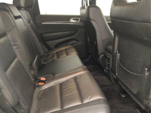 Used 2018 Jeep Grand Cherokee Limited w/ Trailer Tow Group IV RWD image 19