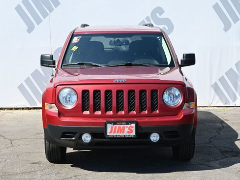 Used 2017 Jeep Patriot Sport FWD image 2