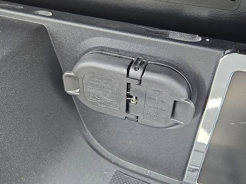 New 2026 Toyota Tacoma TRD Off-Road image 5