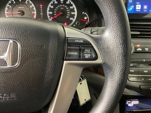 Used 2012 Honda Accord EX image 25