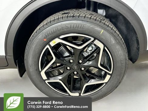 New 2026 Ford Escape Platinum w/ Premium Technology Package AWD/4WD image 34