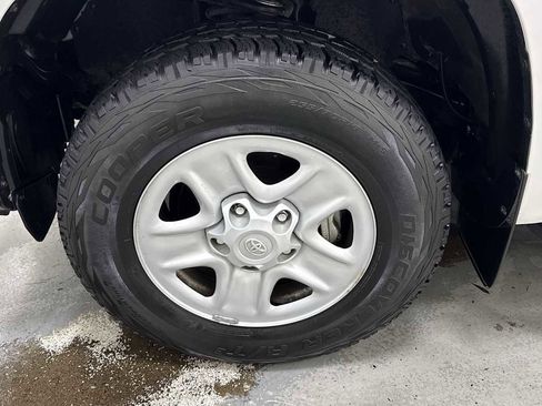 Certified 2021 Toyota Tundra SR image 10
