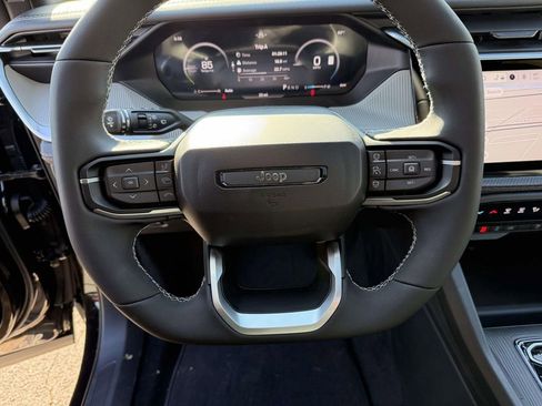 New 2026 Jeep Cherokee Limited AWD/4WD image 20