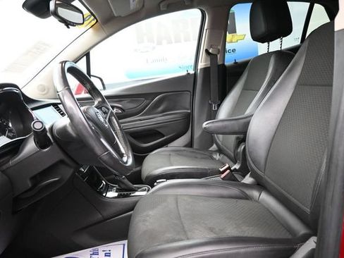 Used 2019 Buick Encore Preferred FWD image 9