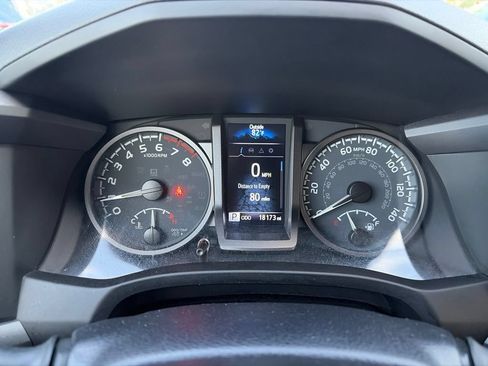 Used 2023 Toyota Tacoma TRD Off-Road AWD/4WD image 26