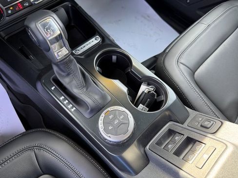 New 2026 Ford Bronco Outer Banks AWD/4WD image 27