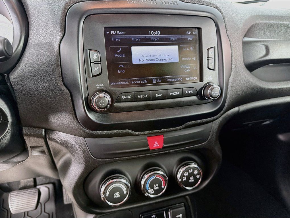 Used 2016 Jeep Renegade Trailhawk AWD/4WD image 18