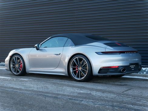 Used 2023 Porsche 911 Carrera S image 3