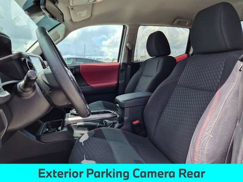 Used 2022 Toyota Tacoma SR5 w/ Technology Package RWD image 16