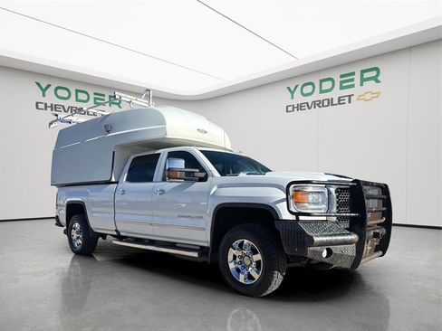 Used 2017 GMC Sierra 3500 Denali w/ Duramax Plus Package image 2